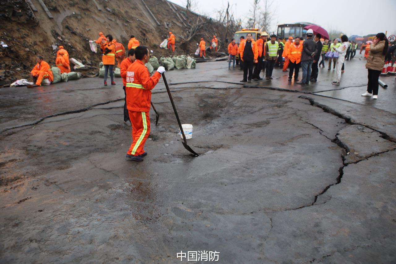 京港澳高速最新車禍?zhǔn)录疃冉馕黾坝绊懺u(píng)估